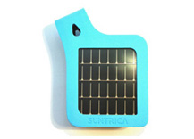 SolarStrap™ for iPod and iPhone (certified for iPhone4) (Blue) SolarStrap™ for iPod and iPhone (certified for iPhone4) (Blue)