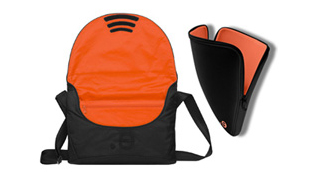 LA garde robe Black Addict 13” Black / Pumpkin + LA robe LA garde robe Black Addict 13” Black / Pumpkin + LA robe